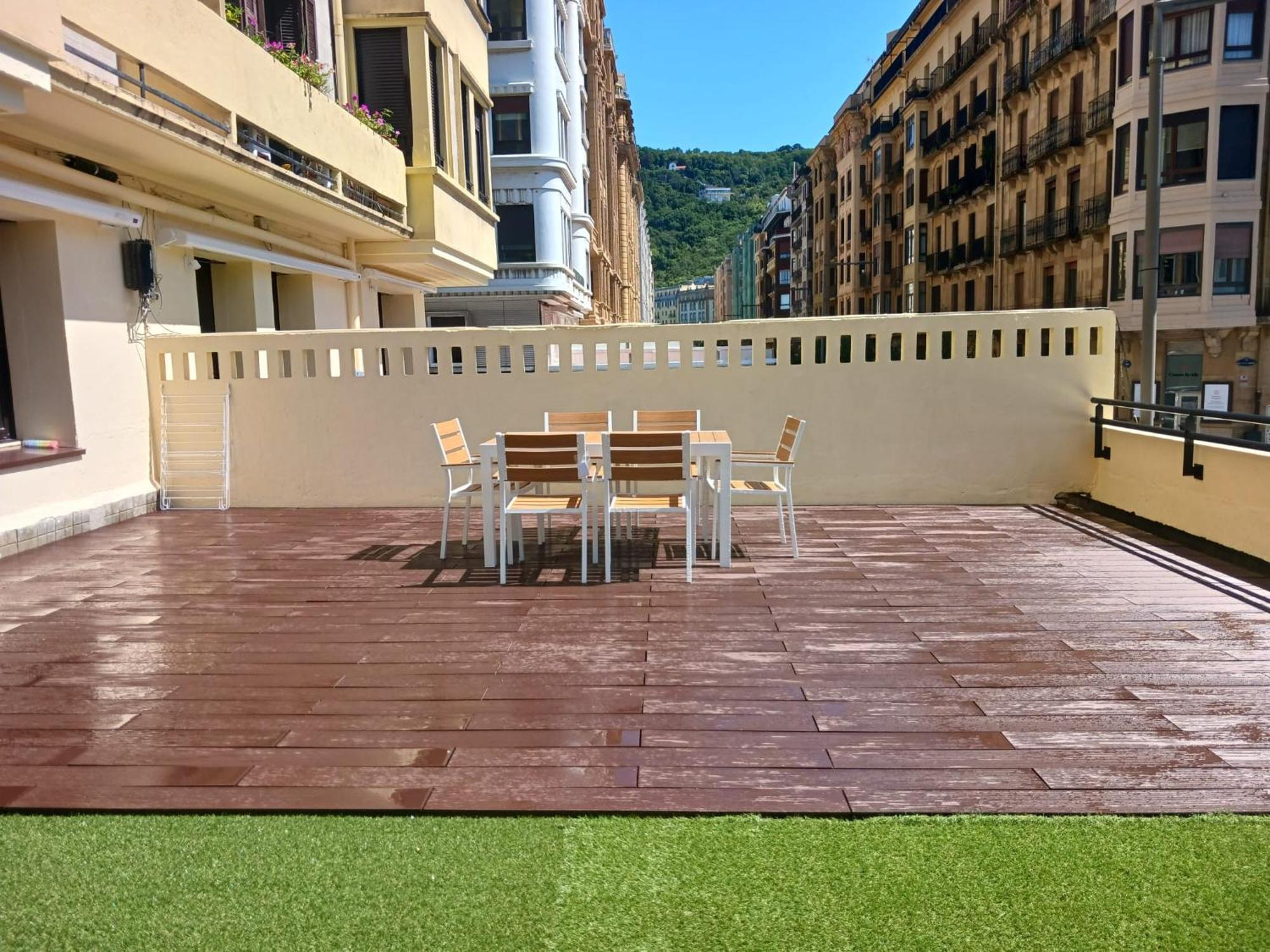 Apartamentos Gran Via By Sanse Holidays San Sebastian Exterior photo